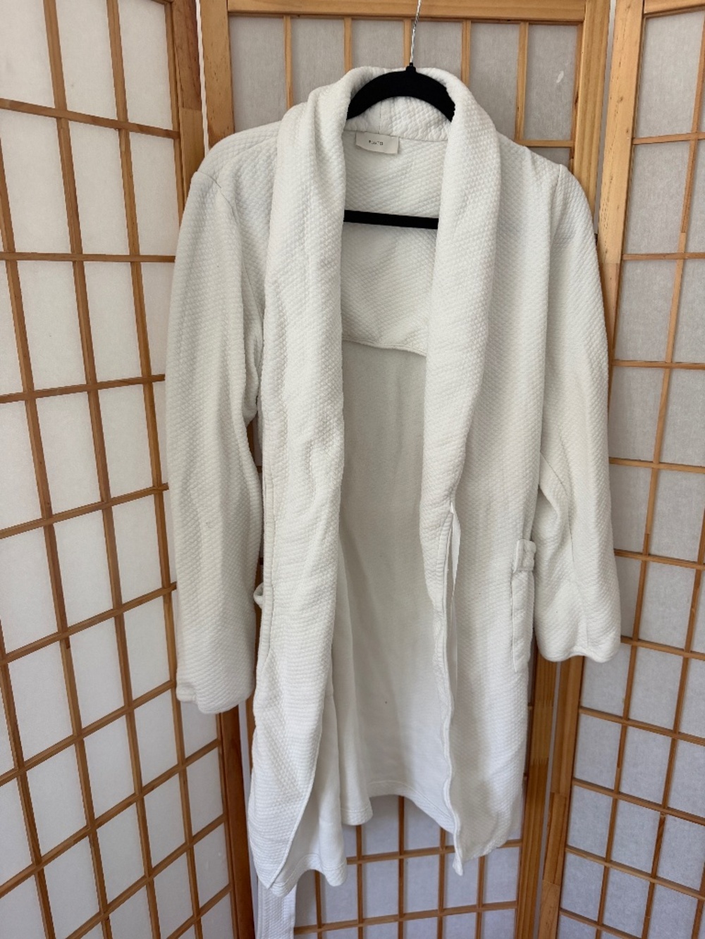 Pluto white short robe